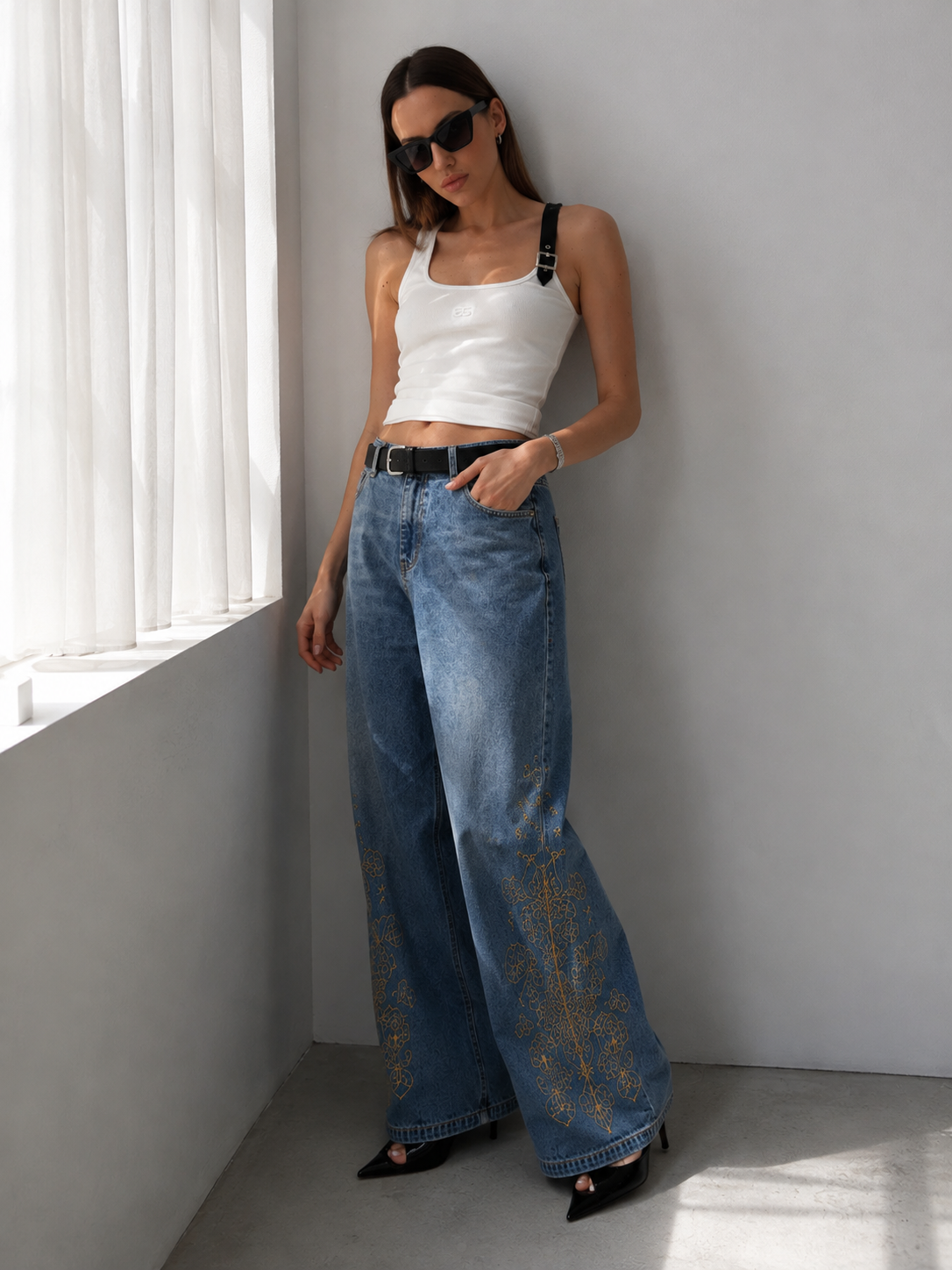 The Aurelia Embroidered Jeans