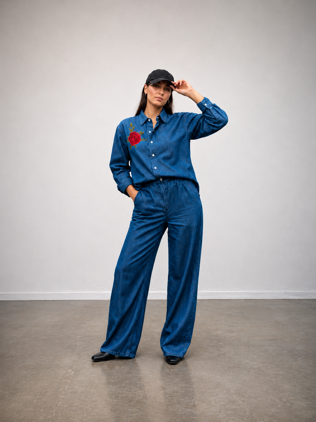 Amazing Urban Indigo Set worn by a model. Buy the best clothes from Thirtieth .in